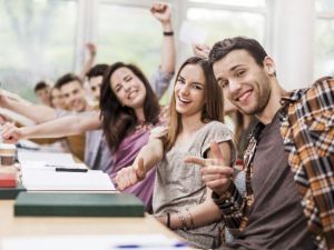 Çizgi Film Ve Hostes Sınıfı Açılıyor...