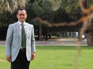 Ege Rektör Adayı Yağdı’dan Turnike Ve Tel Örgü Yorumu