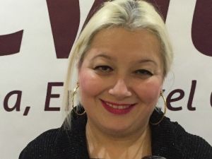 "Ünlüler, Kozmetikte Doğal Ürünleri Tercih Ediyor"