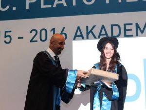 Plato MYO Altıncı Dönem Mezunlarını Geleceğe Uğurladı