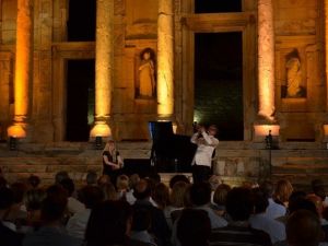 Sinemanın Büyülü Melodileri Celsus’da Yankılandı