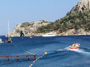 Marmaris Bayramda Ünlüleri Ağırladı