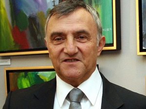 Sanatçı Mustafa Alabora Yoğun Bakımdan Çıkarıldı