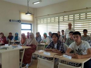 Ahmet Yesevi Üniversitesi İlahiyat Fakültesi Öğrencileri Türkiye’de