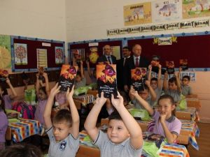 Manisa’da İlk Ders Zili Çaldı