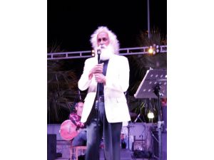 Suavi, Didimlilerle Buluştu