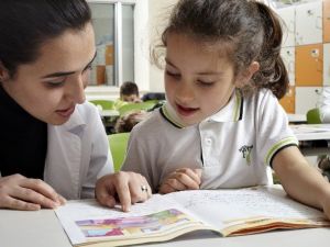 Hayat Boyu Okuma Alışkanlığı İçin Birinci Sınıf Çok Önemli