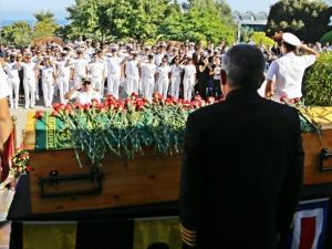 Gaü Ailesi, Kaptan Efdal Safel’i ‘Son Seferi’ne Uğurladı