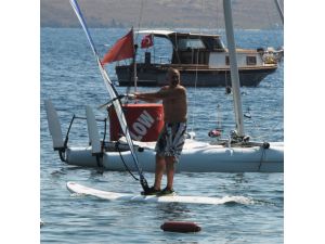 Mehmet Aslantuğ’dan Sörf Şov