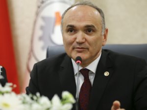 Bakan Özlü Sanayi Üretimini Değerlendirdi