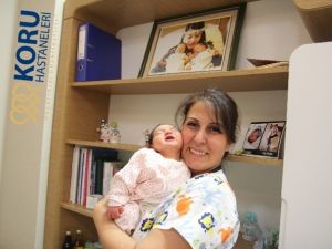 Anne Sütünün Önemi Ve Emzirme Danışmanlığı