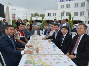 Selendi Protokolü Aşure Hayrında Buluştu