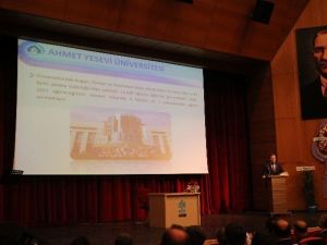 Aksaray’da Hoca Ahmet Yesevi’yi Anma Programı