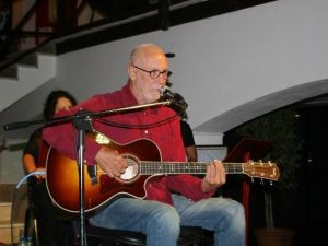 İlhan Şeşen’den Hayranlarına Hülya Avşar Esprisi