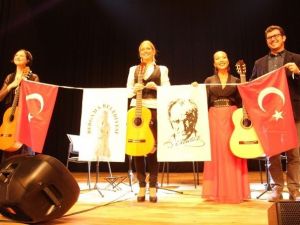 Dünyaca Ünlü Gitaristler Türkiye’ye Hayran Kaldı