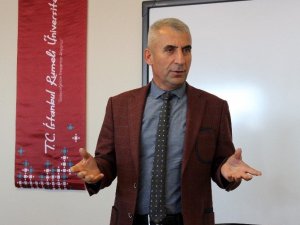 Başsavcı Ve Şair Hikmet Gülay: “Her Şey Sevmekle Başlar”