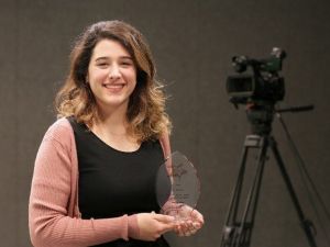 Sığınmacıları Anlattı, Almanya’dan Ödül Aldı