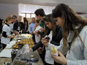 İzmir’in Meşhur Boyozu Atakta