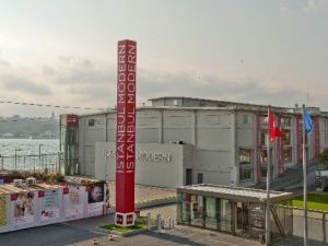 İstanbul Modern’in Yeni Müze Binası İçin İmzalar Atıldı
