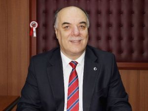 Veliler Dışarıda Öğrenciler Sınav Salonunda Ter Döktü