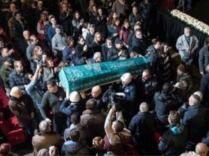 Ünlü Oyuncu Erdal Tosun Son Yolculuğuna Uğurlandı