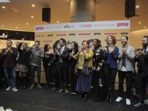 İzmir’de ’Görümce’ Rüzgarı