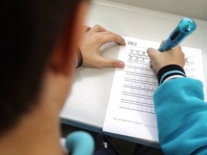 Çocukların Yazısını Güzelleştiren Kalem