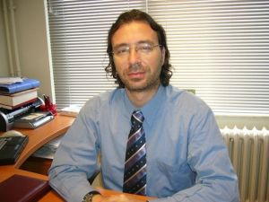 Yrd. Doç. Dr. Haliloğlu: "Boğaz Ağrılarının Büyük Çoğunluğunun Nedeni Virüs"