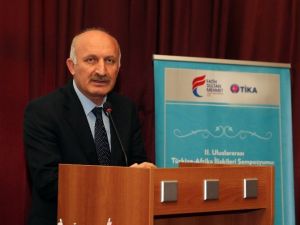 Prof.dr. Duman: “Türkiye İslâm Dünyasının Gözbebeği, Ona Sahip Çıkalım”