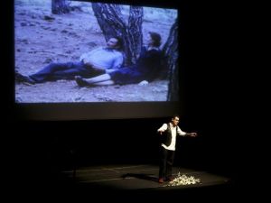 Enver Aysever’den İnteraktif Gösteri