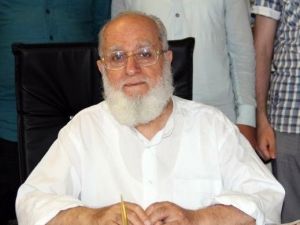 Büyüközer: "Bazı Katkı Maddeleri Obeziteye Sebep Oluyor"