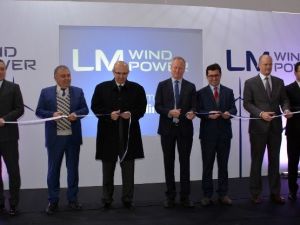 Dünya Devi ’Lm Wind Power’ Bergama’da Eğitim Merkezini Açtı