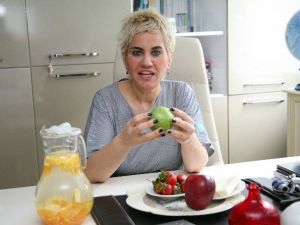 Diş Dostu Yiyecek Ve İçeceklere Önem Verin