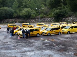 Marmaris’te Taksiciler İsyanda: Plakalar Satılık