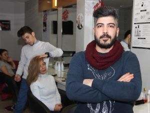 Bere Takarken Saçınızdan Olmayın