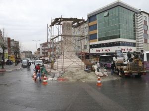 Sultanbeyli Yeni Meydanlara Kavuşuyor
