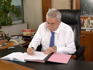 Palandöken:“Yabancı Kredi Derecelendirme Kuruluşları Not Düşürmeyi Adet Haline Getirdi”