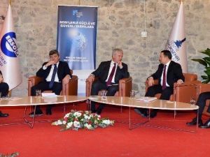 Kobi’lere Finansmanda Nefes Aldıracak Yöntemler Anlatıldı