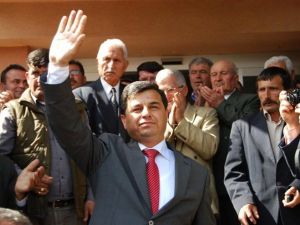 Mhp’li Başkandan "Vezir Parmağı" Filmine Yasak