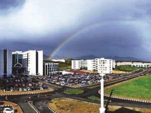 Prof. Dr. Yücecan: "Uluslararası Standartlarda Üstün Nitelikli Sağlık Çalışanları Yetiştiriyoruz"