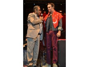 Kale’de Mustafa Ceceli Rüzgarı