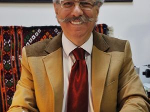 Doç. Dr. Oğuz Özyaral: “Çocuklarda 0-14 Yaş Arası Çok Önemli”