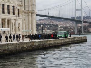 Seda Sayan’ın Dayısı Son Yolculuğuna Uğurlandı