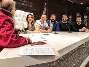 Avatar Atakan Tişörtle Dünya Evine Girdi