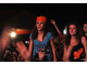 Fanta Gençlik Festivalini 70 Bin Müziksever Coşkuyla İzledi