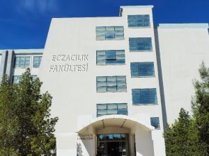 Ydü Eczacılık Fakültesi’nin Eğitim Kalitesi, Uluslararası Düzeyde Onaylandı