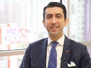 Abdulkadir Özbek: "Öğretmen Çok, Öğretmen Yok"