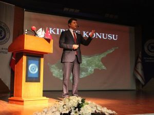 Kktc Başbakanı İaü’de Öğrencilerle Buluştu