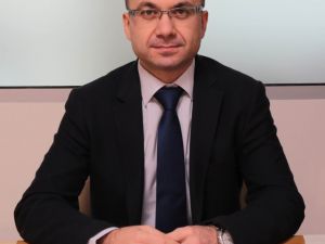 Uz. Dr. Kocabaş: “Botoks Sonrası Zorlayıcı Hareketlerden Kaçınılmalı"