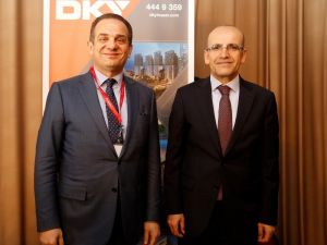 Başbakan Yardımcısı Şimşek iş dünyası ile buluştu